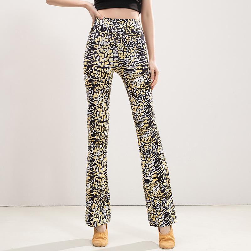 

Женские брюки клеш для йоги с высокой талией и леопардовым принтом: Похудение, Подтяжка бедер, Прямые ноги, Фитнес и танцевальный стиль S (40-47.5 kg)