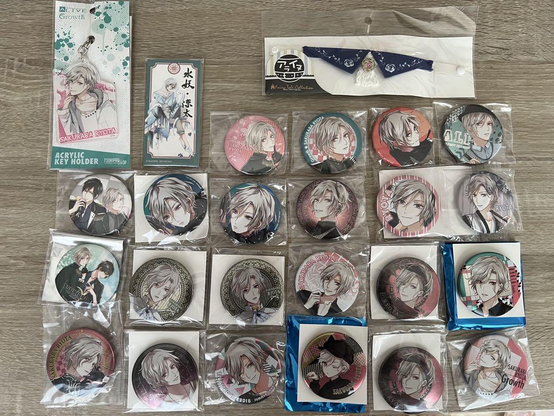 

[USED] Ryota Sakuraba Goods Set (54 items) - Can Badge, Acrylic Keychain, Fan, Bonus, Paper