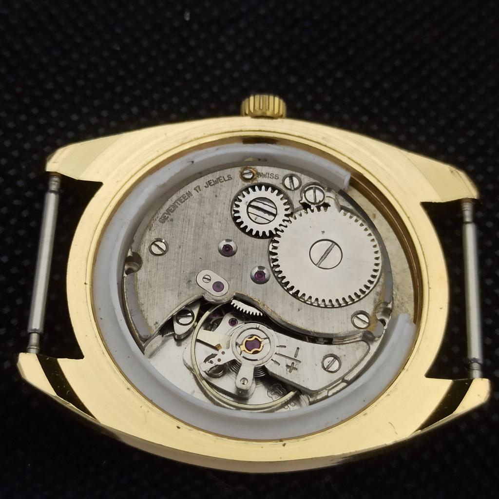 VINTAGE ORIS WINDING SWISS REFURBISHED MENS WRIST YELLOW WATCH 558c-a297218-1