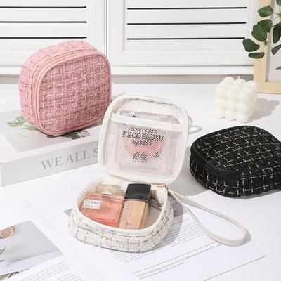 Kompakte Kosmetiktasche für Lippenstift und Datenkabel im Duftstil