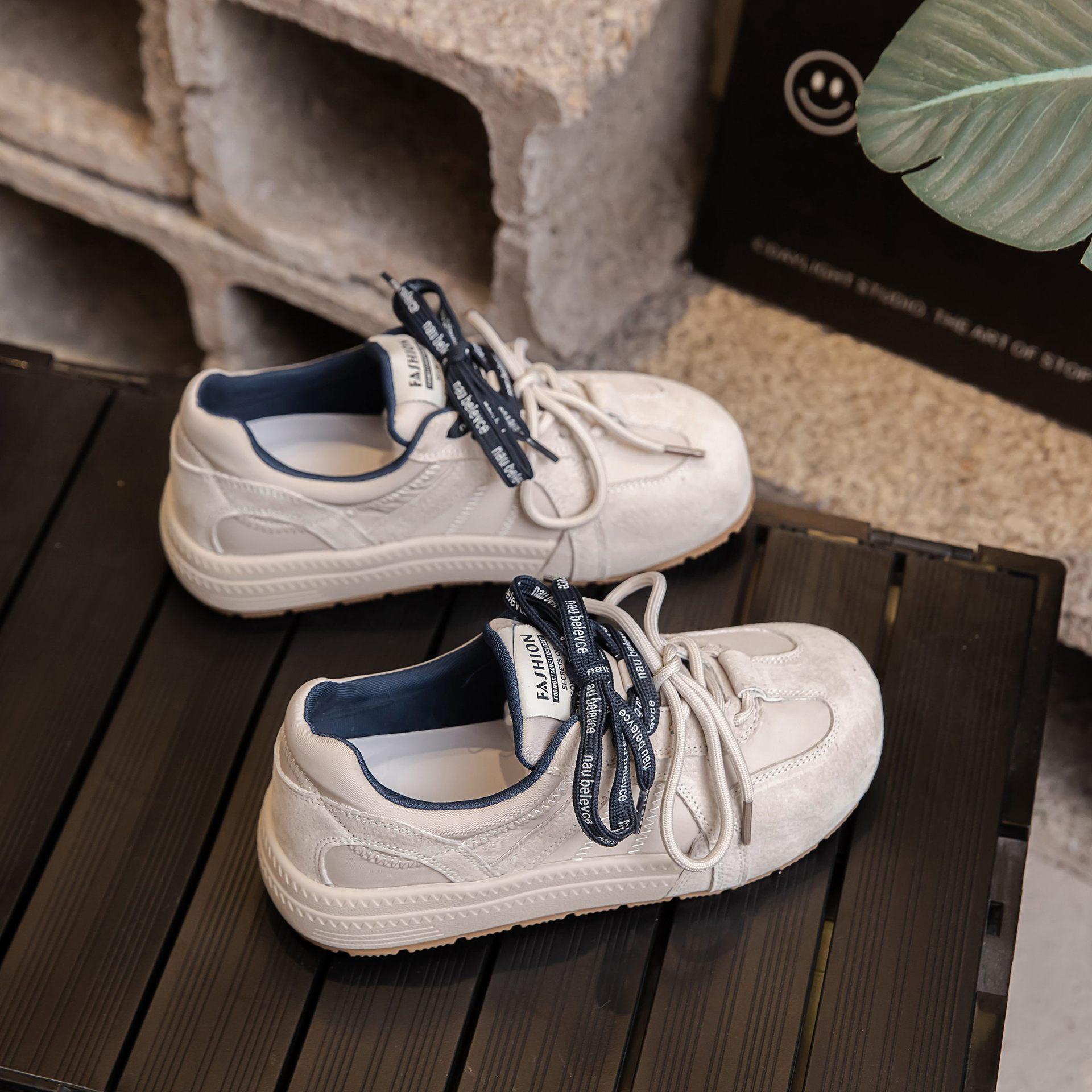 

Autumn new German training shoes women s soft soles 2025 super popular fashion versatile niche pair of shoelaces sports and leisure shoes 35