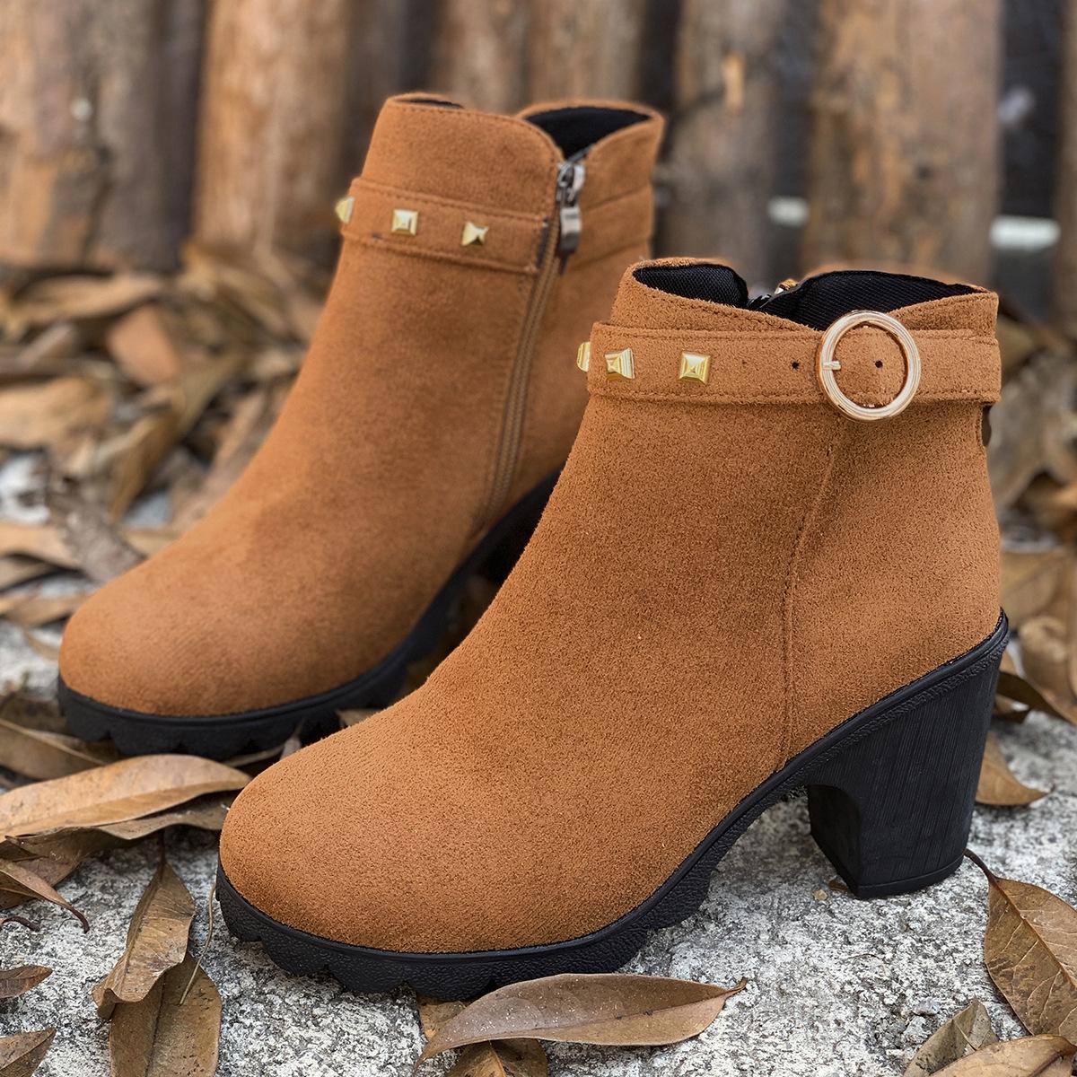 

Plus Size Rivet Retro Martin Boots - Women s Autumn/Winter 2025 Chunky Heel Short Tube British Style. 36 темно-коричневого