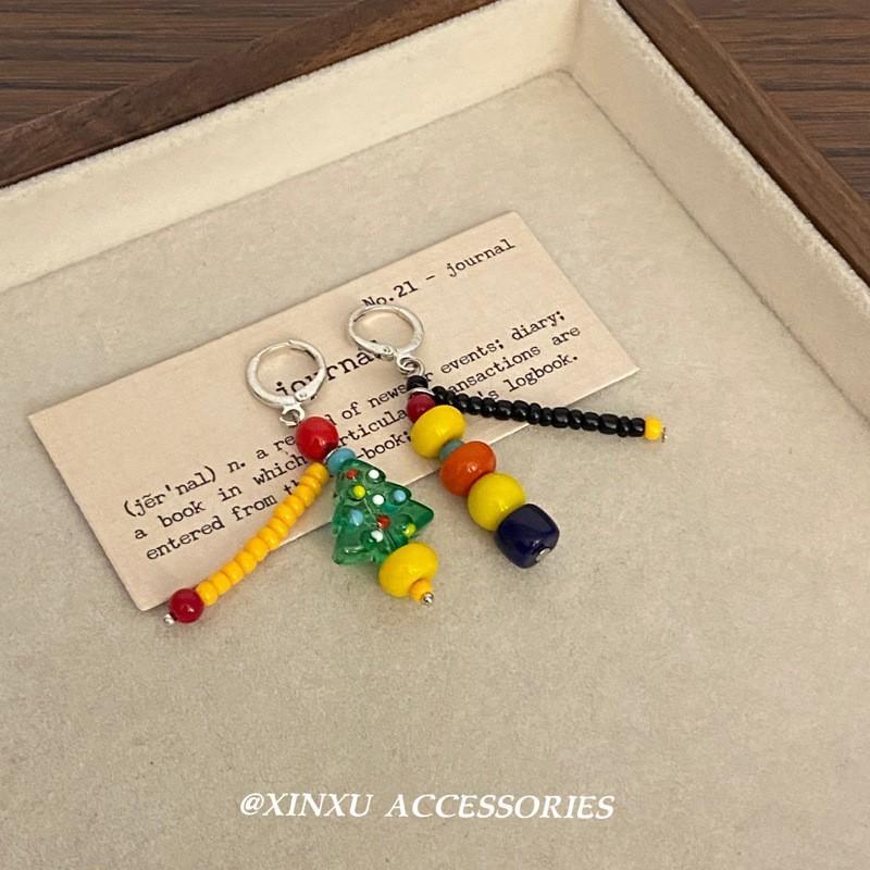 Retro Beaded Asymmetrical Small Fish Flower Ear Buckle Design Sense Temperament Niche Simple Unique Ear Buckle Women