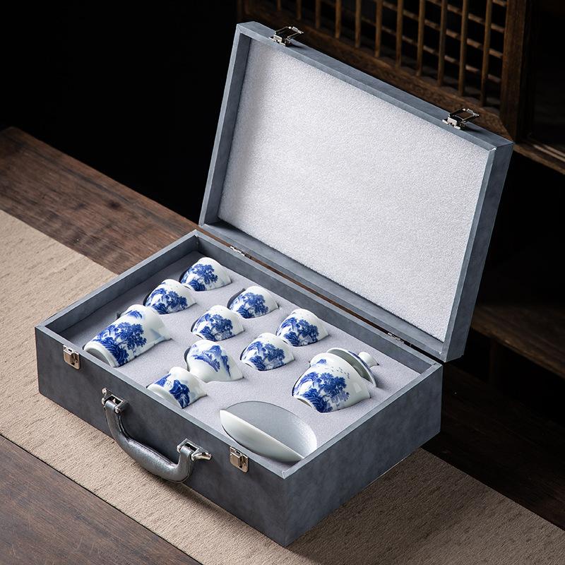 Retro Blue and White Kung Fu Tea Set, Home Creative Ceramic Cover Bowl, a Complete Set of Gift Boxes, Business Gifts