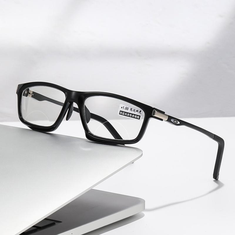 Photochromic Square Reading Glasses For Women Fashion Retro Eyewear Trendy Square  Anti Blue Light Presbyopia Glasses 0 To +4.0