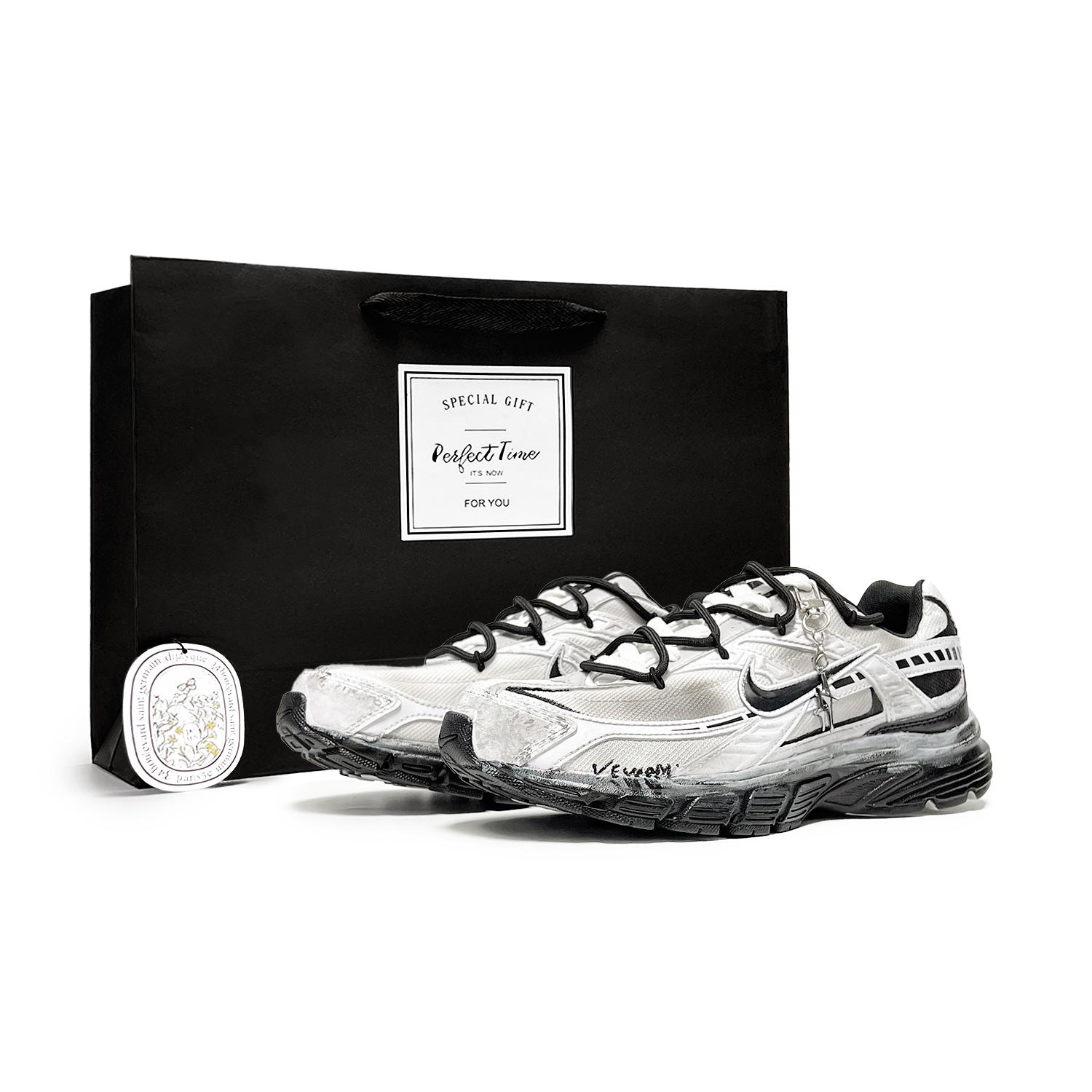 

Nike Initiator Abrasion Resistant Low top Running Shoes Men s Premium Gray 394055-100(Team285-) 44.5