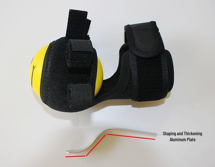 Masážní přístroj pro rehabilitaci rukou a prstů s úchopovou koulí a separátorem prstů