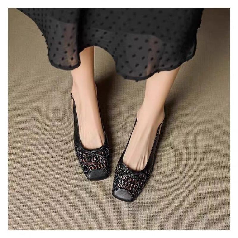 

Kitten Heel Shoes Women s Summer Bow Knot Woven Cutout Square Toe Shallow Mouth One Strap Block Heel Sandals 35 чёрный