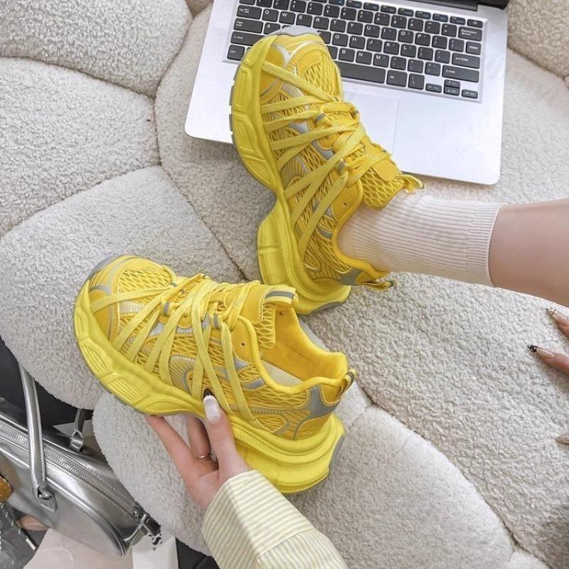 Mode Damen Freizeit Sportschuhe 2025 Bequem Atmungsaktiv Rutschfest Outdoor Laufschuh Dicke Sohle Schnürschuhe Mode Vulkanisierte Schuhe