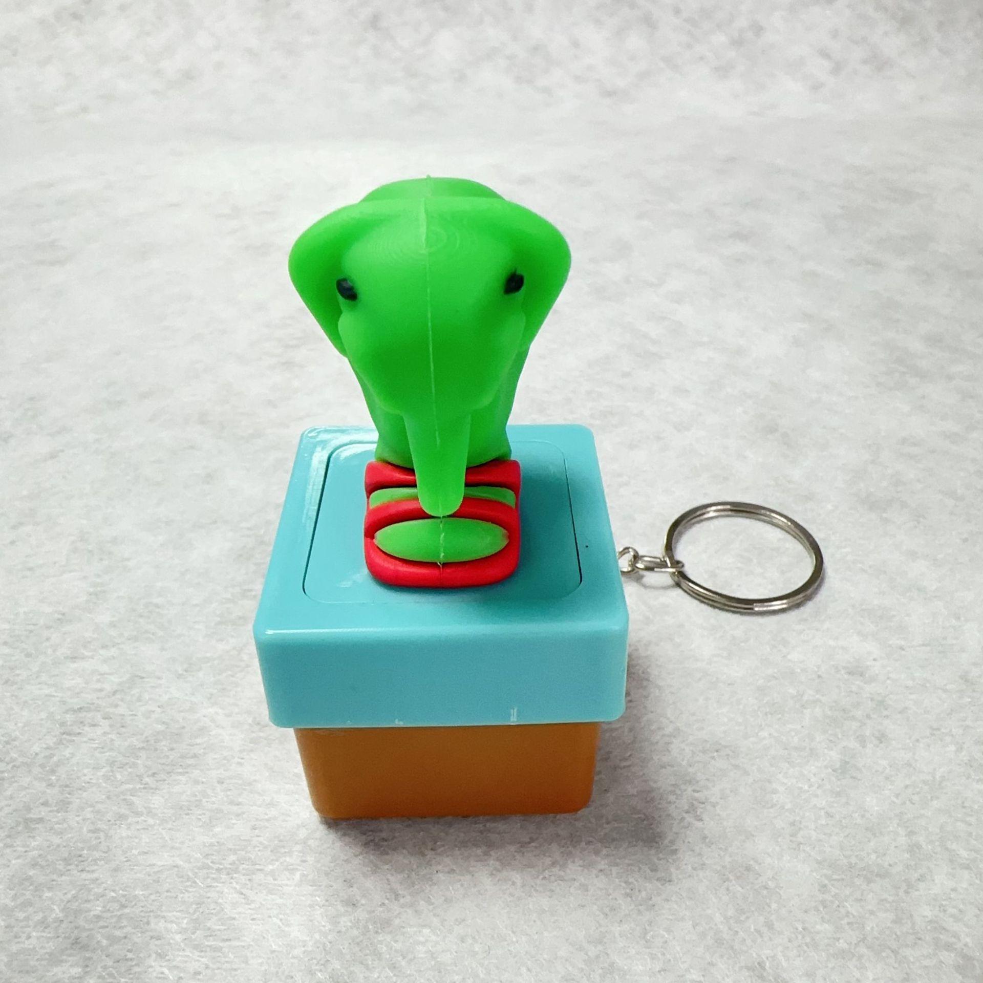 

Articulated Shan Hai Jing Wooden Keychain: TungTungTung Sahur Figurine with Language Button