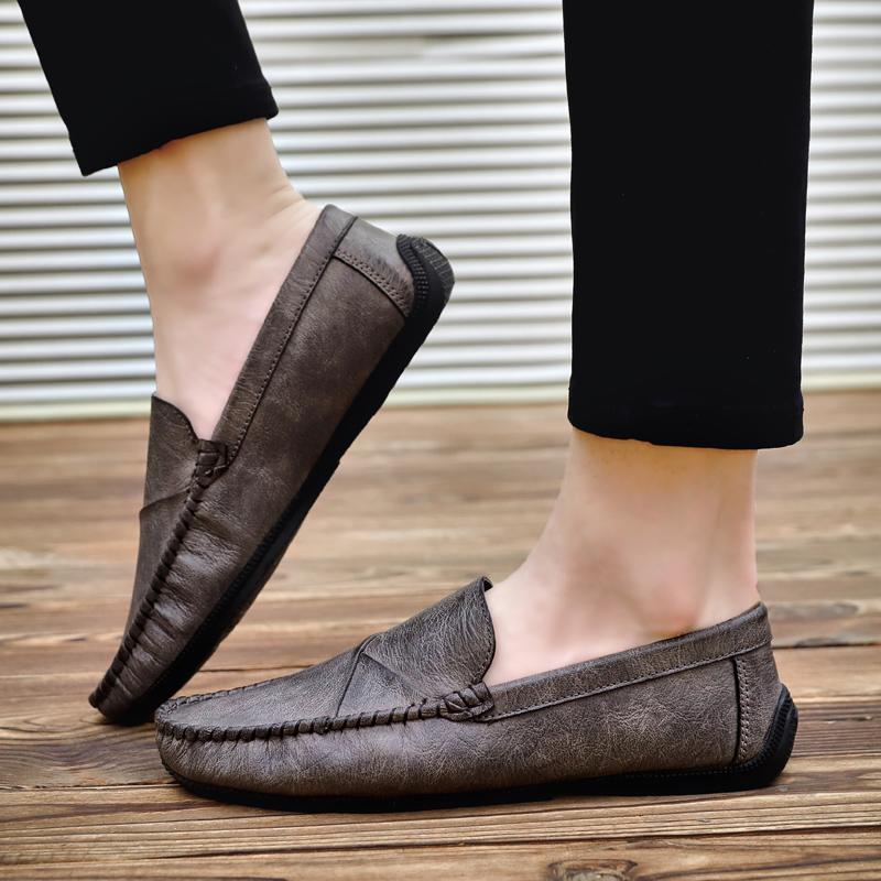 Lässige Herren-Slipper mit flachem Boden Retro Britischer minimalistischer Stil Business Büro Freizeit Party Bequeme Outdoor-Schuhe