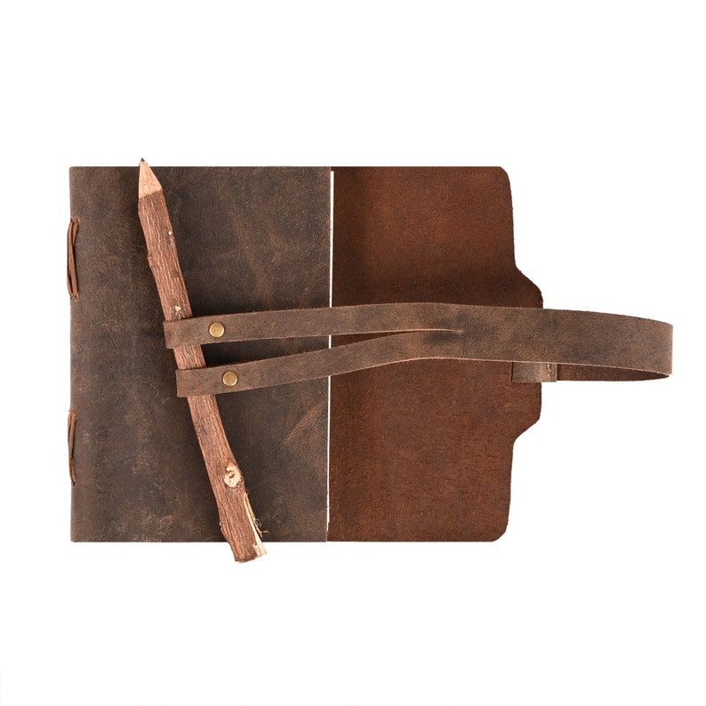 Handmade Treasuree Classic Leather Journal, Un-ruled Notebook/ Sketchbook l Full Grain Leather, Hunter Leather