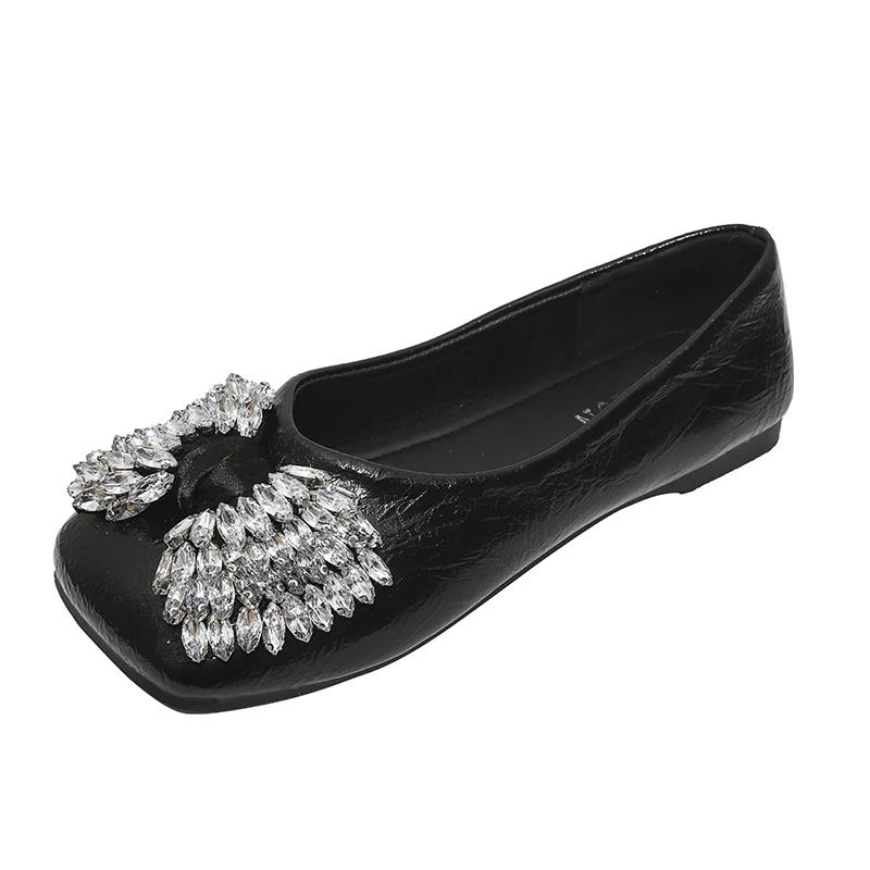 

Летние новые женские балетки с квадратным носком и неглубоким вырезом, украшенные стразами в виде бантика-бабочки, 2025 модные плоские туфли на мягкой подошве 40 чёрный