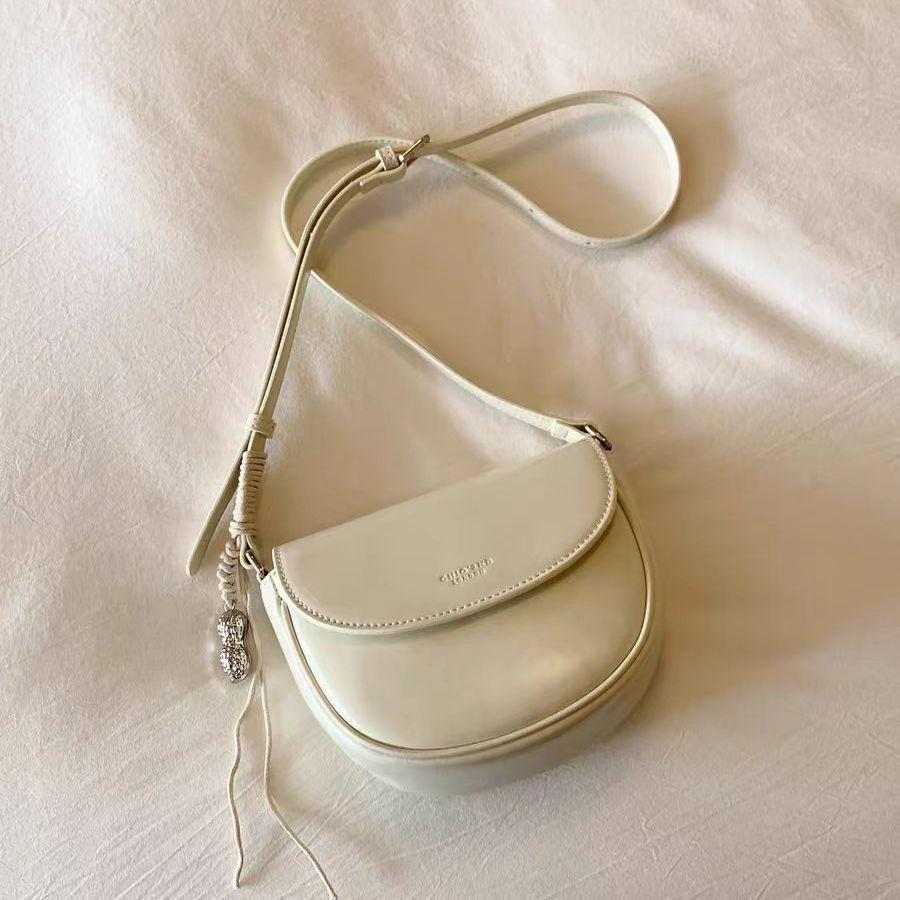 Harajuku Vintage Solid Saddle Bag Women Summer Leather Crossbody Purse Ladies Premium Minimalist Versatile Refined Shoulder Bag