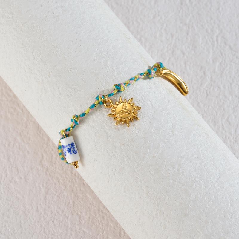 European And American Retro Multi-Element Bracelet For Women Celebrity Style Does Not Fade 18K Gold Fashionable Ladies Jewelry