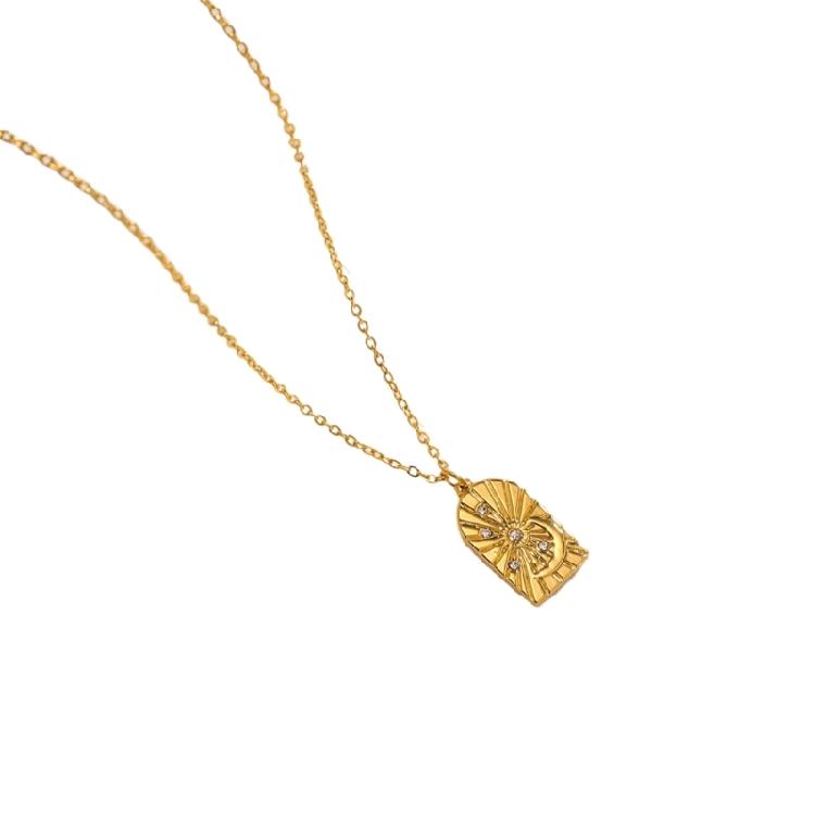 Women's Waterproof Star Pendant Necklace with Pearls Chain 18K Gold Plated Stainless Steel Materials Stylish Outfiuts