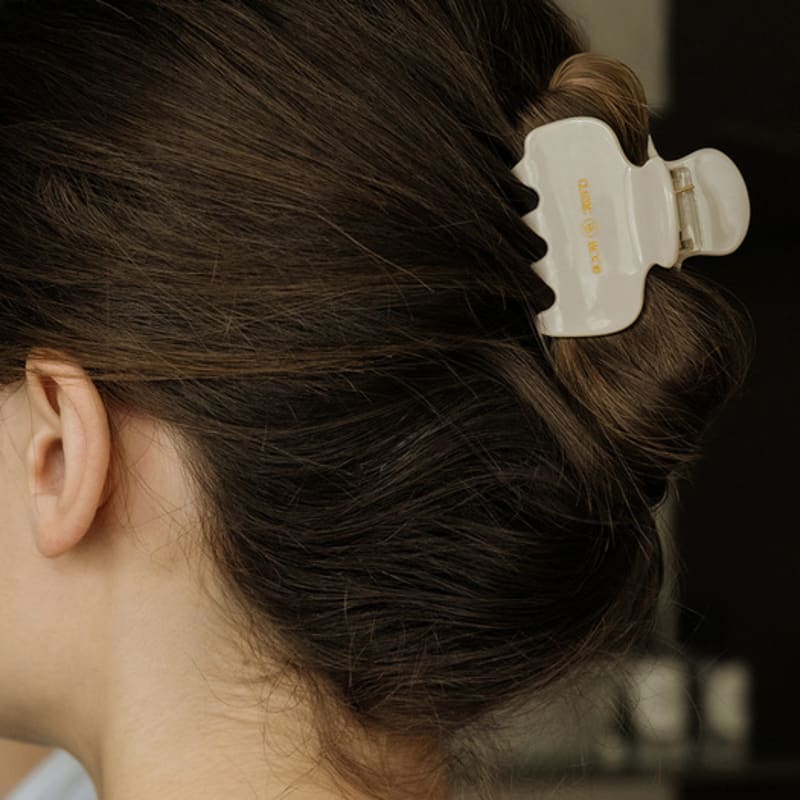 

HAS HON009 Classic mood Hair Claw Clip (M) Ivory