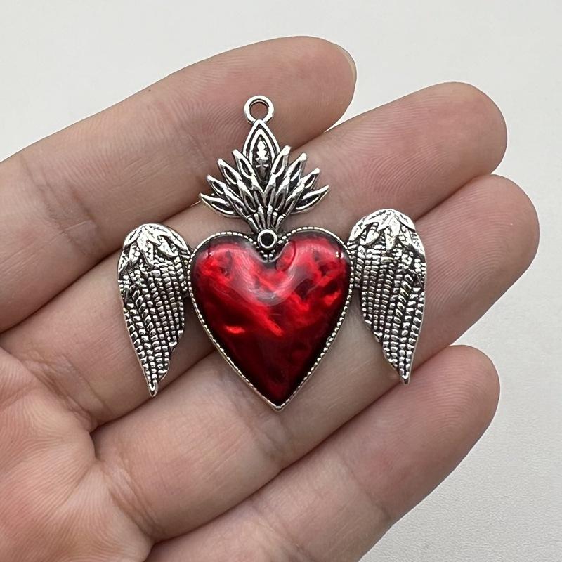 Retro Gothic Winged Heart Earrings & Necklace Set
