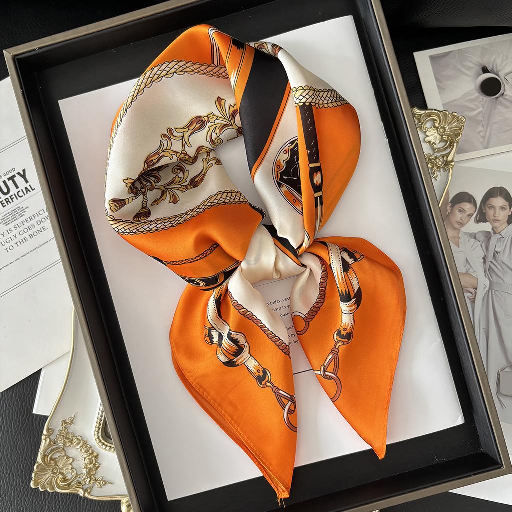 Luxury  Leopard Print Square Scarf Women'S Imitation Silk Scarf Casual Versatile Decoration Small Neck Scarf 70Cmx70Cm