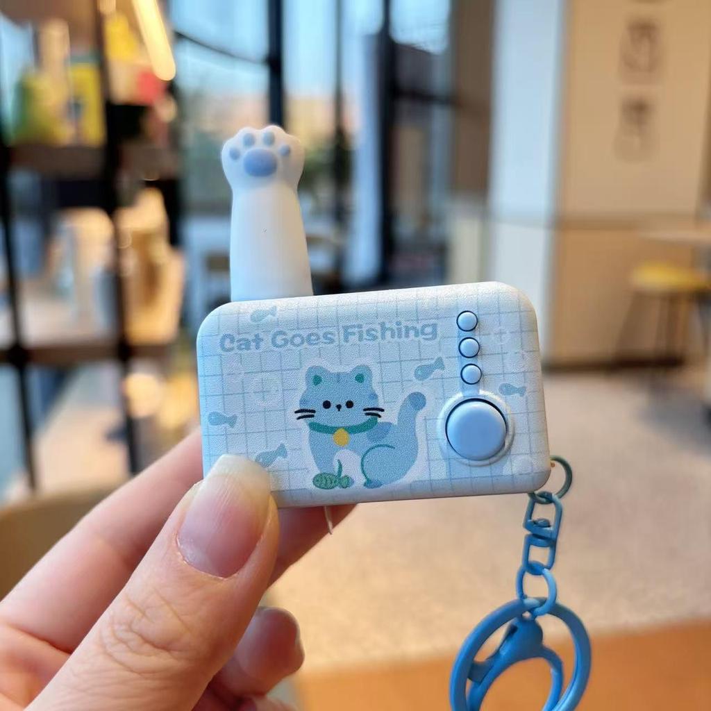 Luminous Cat Paw Mini Keychain Light - Cute and Funny Decompression Bag Pendant