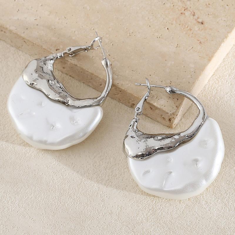 

Модные Креативные Геометрические Серьги-Кольца Барокко Простые Жемчужные Серьги-Кольца Для Женщин Личность Ушные Украшения Свадебные Подарки моря