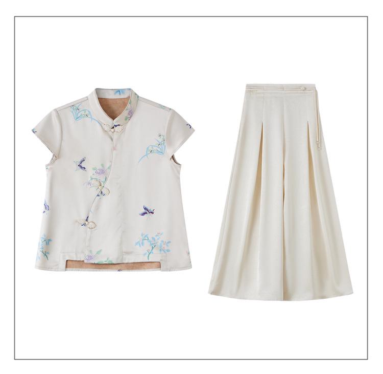 Mom's Stylish Summer Two-Piece Set: Mid-Aged Women's Chinese Style Short-Sleeve Shirt + Skirt Pants.