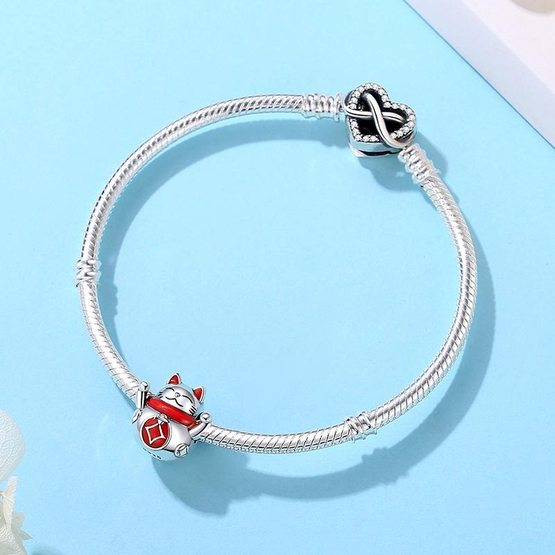 925 Sterling Copper Charms Fortune Cat Chinese New Year Pendant Beads Japanese Girl Fit Brand Bracelets Necklaces Women Zircon