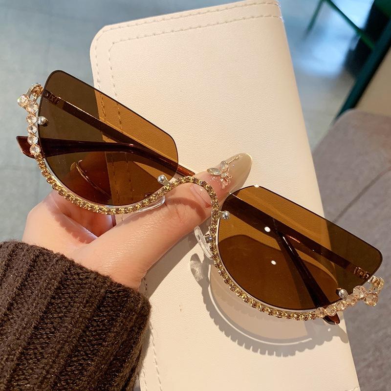 Vintage Half Frame Cat Eye Sunglasses Women Luxury Brand Designer Sun Glasses Punk Popular Diamond Metal Eyeglasses Uv400