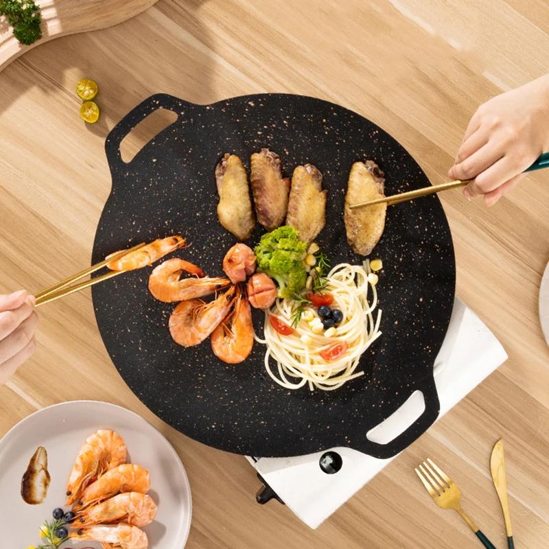 Cast iron skillet with handle - great for everyday cooking of pancakes, eggs, steaks, etc. - durable and easy to turn over