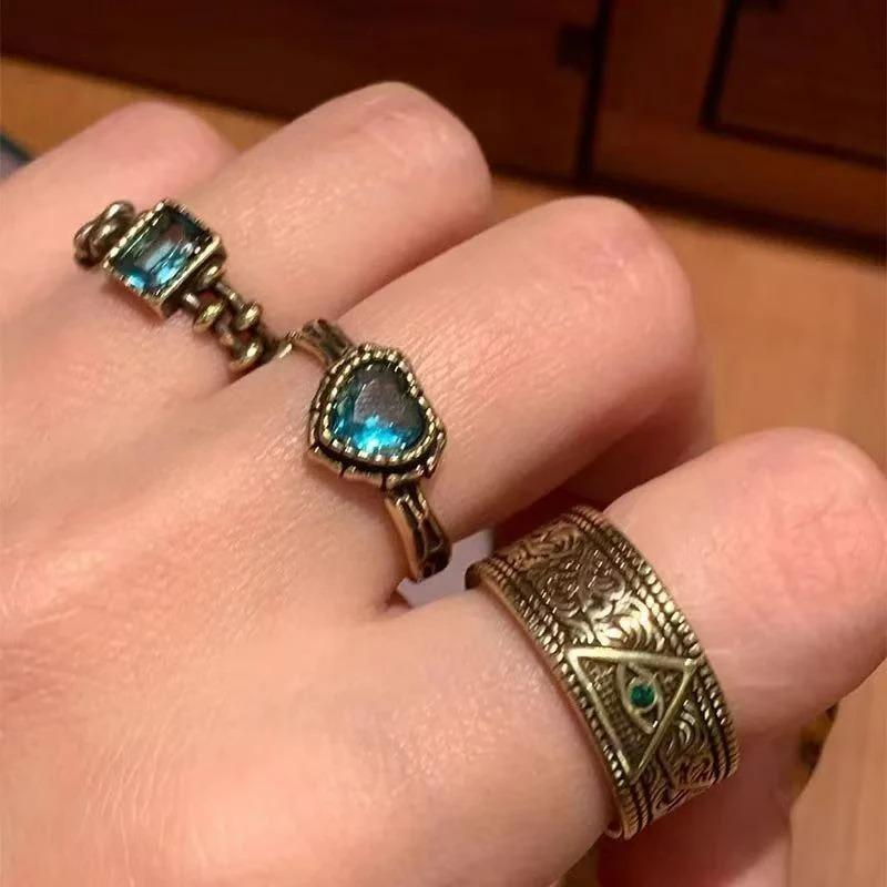 Vintage 5 Twisted Chain Pattern Open Ring for Women Men Gothic Blue Heart-Shaped Zircon Design Ring Y2K Punk Jewelry