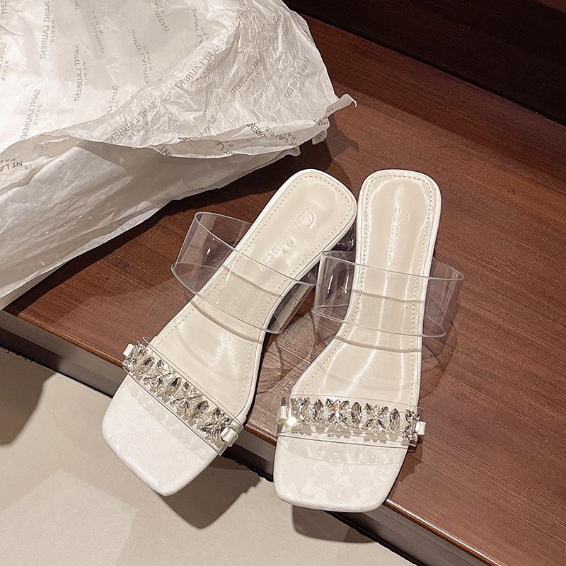 Neue silberne Kristall-Damen-High Heels, Sommer-Mode-Sandalen, dick Absatz Strass transparente Sandalen