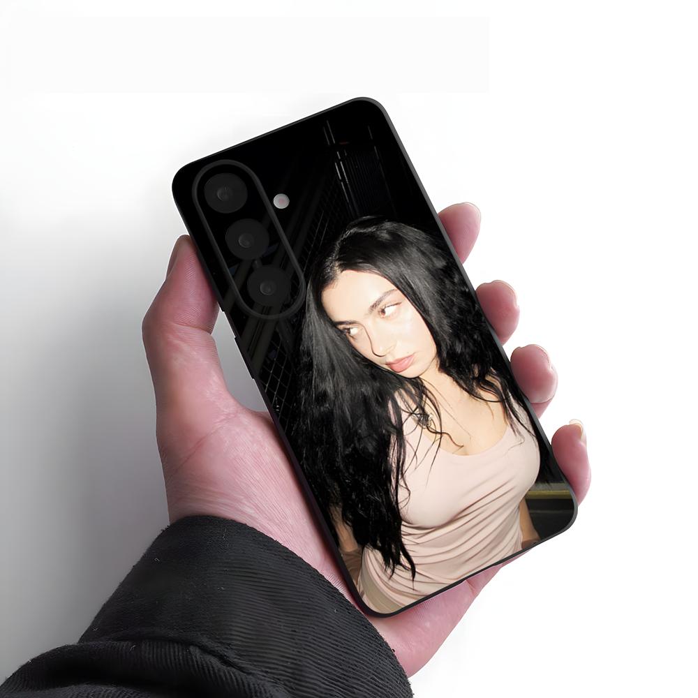 

Чехол для телефона с изображением певицы Charli XCX для Samsung S26 S25 Plus S20 S20 Plus S22 Ultra S23 FE S21 Plus S21 Ultra Мягкий чехол Samsung S23 Ultra