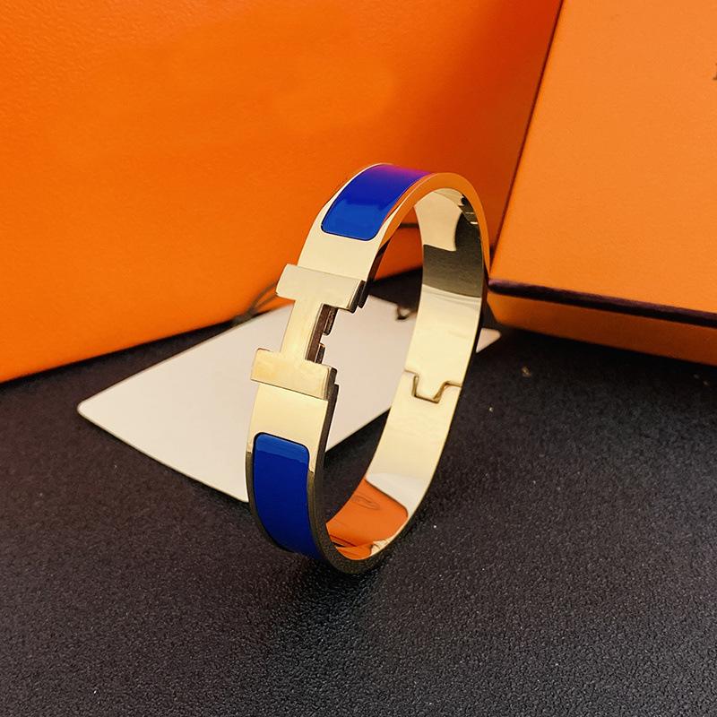 2026 Klasik Moda Trendi Bileklik Kadın Rose Gold Kart Tokalı Bileklik Takı Aksesuarları Genişlik 12MM