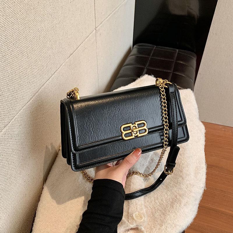 

Популярная в этом году женская сумка 2024 года, новая сумка подмышкой в иностранном стиле, высококачественная нишевая сумка через плечо, универсальная цепная сумка чёрный