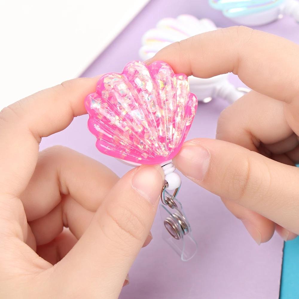 Card Business Card Badge Holder Clip Retractable Badge Nurse Doctor ID Badge Holder School Supply