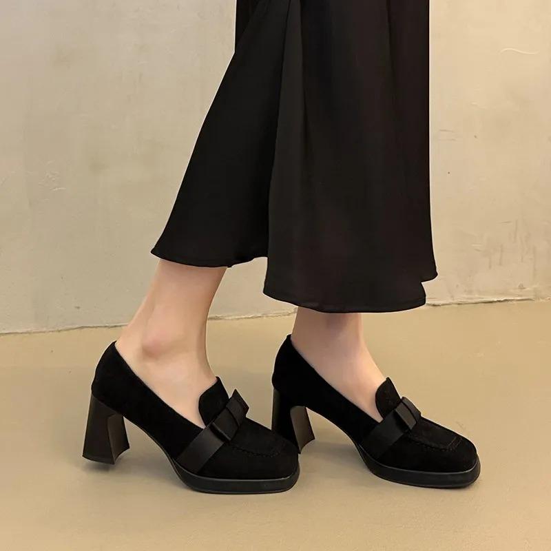 Fashion French retro fashion bow waterproof platform high heels women's shoes 2025 new square head thick heel thick sole single shoes