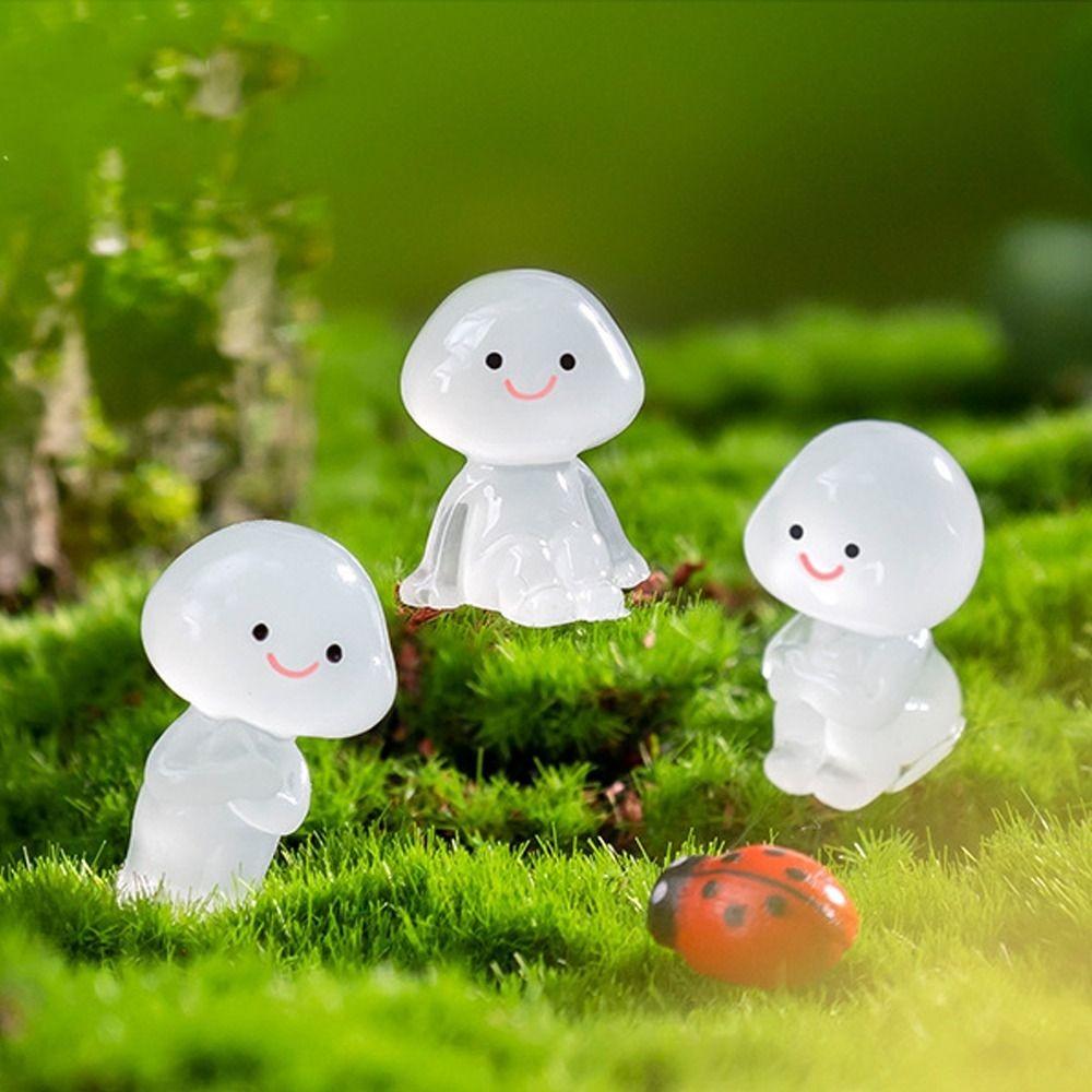 Cartoon Luminous Small People Figurines Resin Crafts Glow in Dark People Figurines Miniatures DIY Cute Little Man Statue