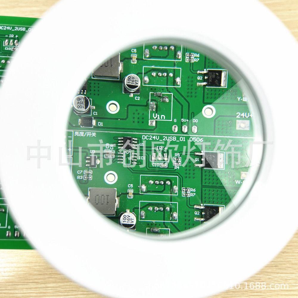 5X Magnification LED Magnifying Glass Lamp Adjustable Levels Flexible Clip on Desk Lamp Eye Protection 3-color Light