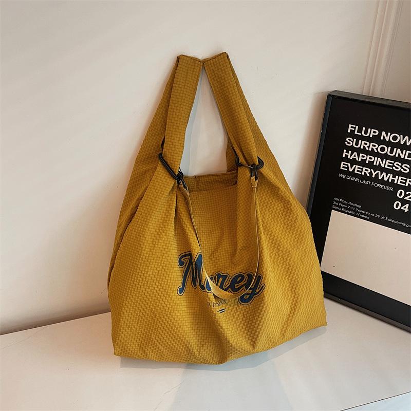 Korean version canvas bag 2025 summer new Japanese commuter large-capacity shoulder bag tote bag letter tote bag