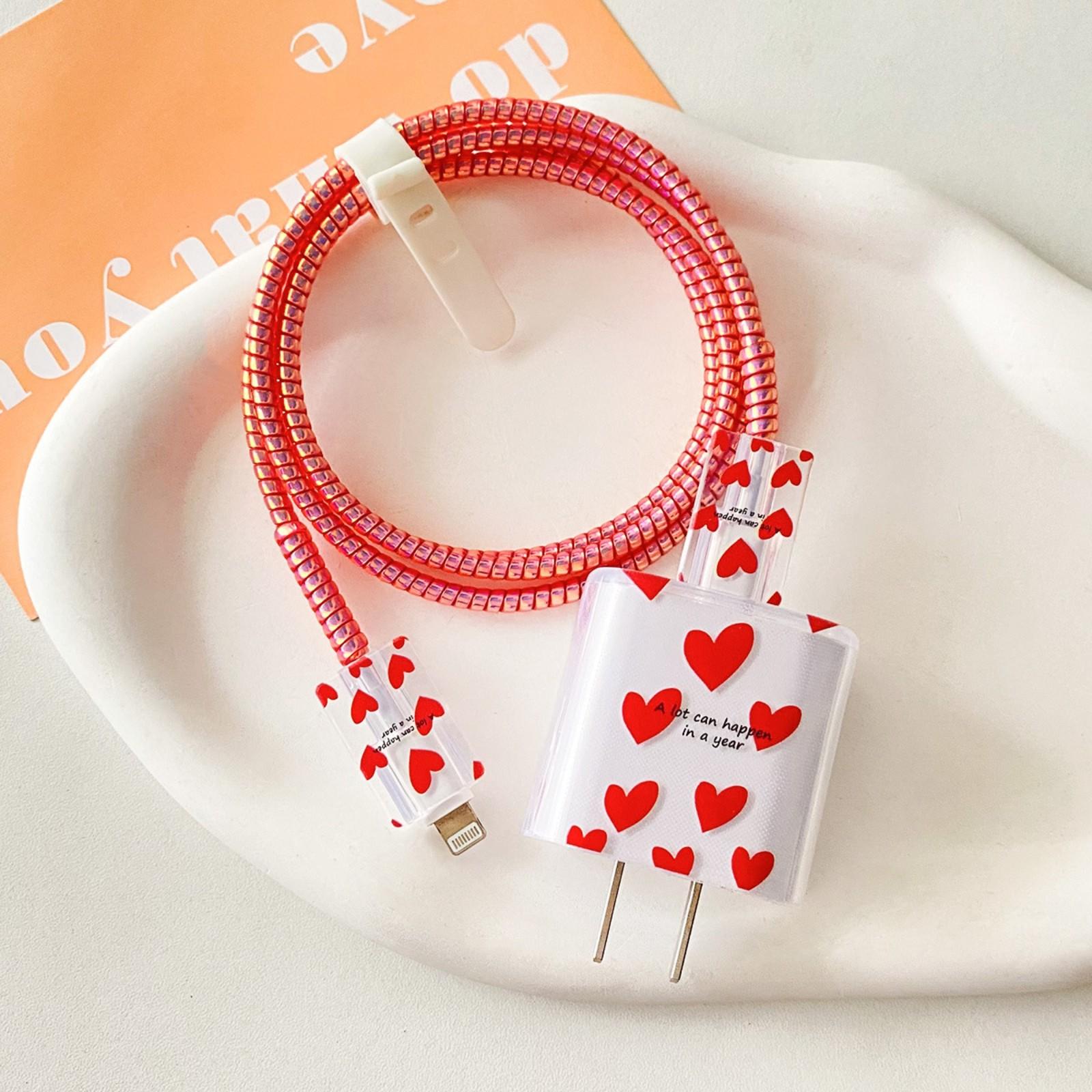 

Зарядное устройство Защитный чехол Кабель для передачи данных Намоточный трос One Size