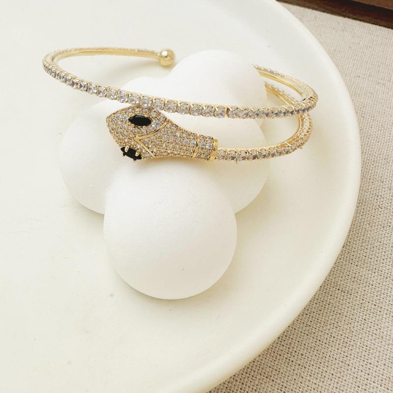 Versatile Zirconia Serpent Open Bracelet - Stylish & Elegant Hand Jewelry for Daily Wear