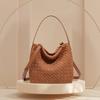 Hand Woven Armpit Bag with Fashionable Texture and Versatile Shoulder Bag, Commuting Bucket Crossbody Women's Bag