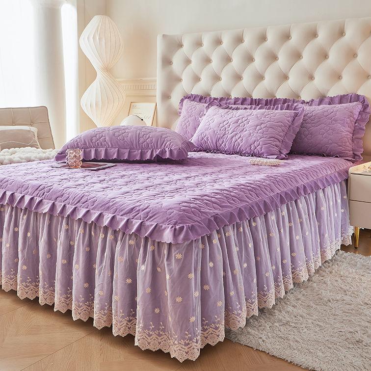 3pcs Luxury Bed Skirt Set Solid Color Skin-friendly Love Quilted Layer Lace Strap Style (1 Bed Skirt + 2 Pillowcases, Without Core)
