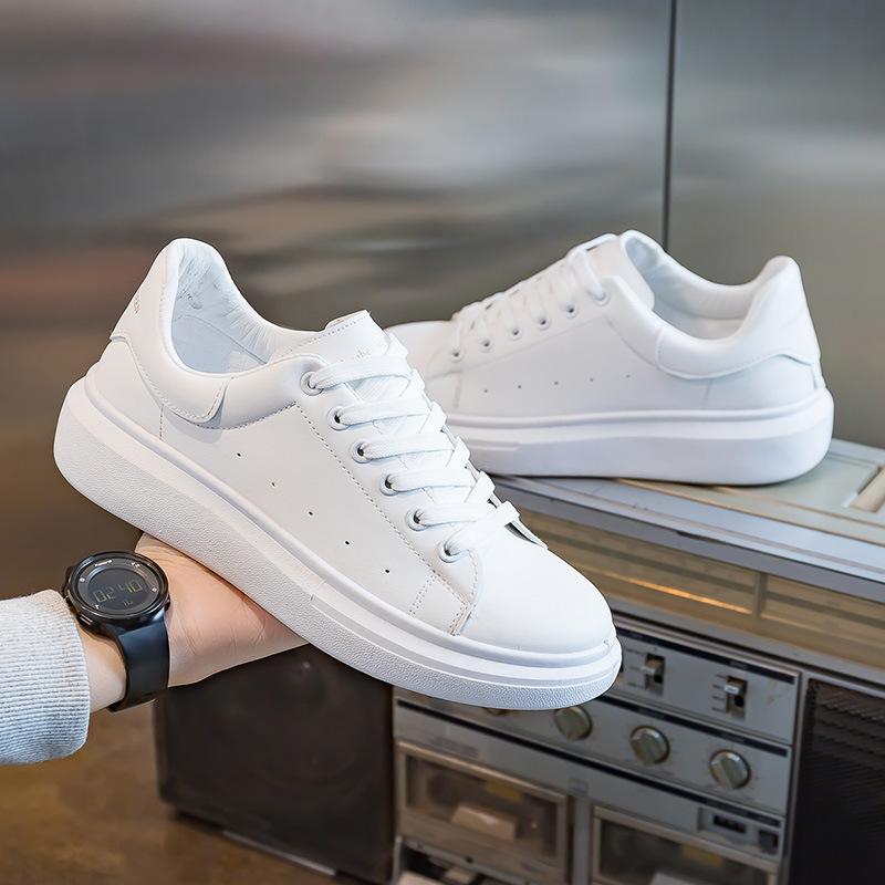 

2025 spring new little white shoes men s casual sports dad trendy shoes trend increases versatile board shoes leather shoes white shoes 44
