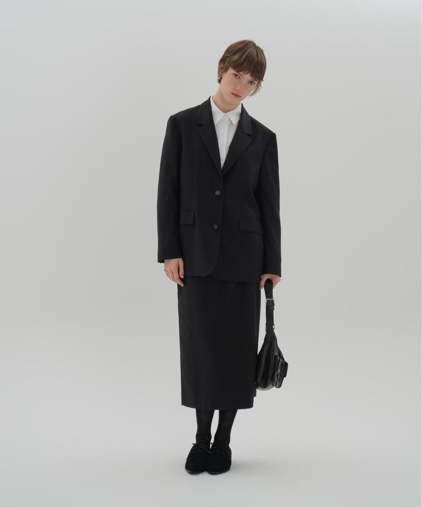 JUN BY JUN K Classic H-Line Skirt_Black