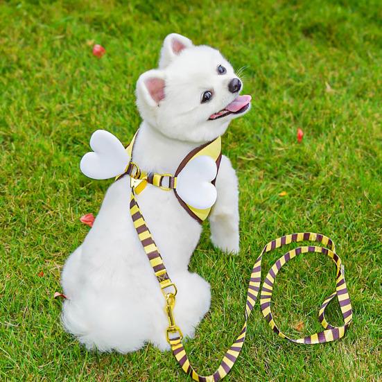 Bee Shaped Small Dog Harness And Leash Set Cartoon Puppy Walking Vest Harness with Wing for Small Dogs Cats