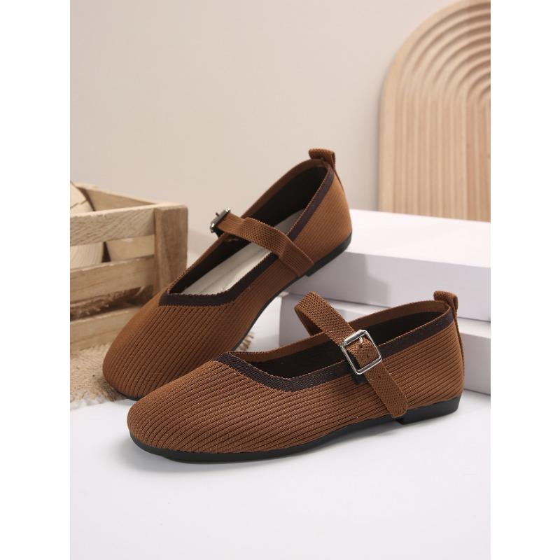 Flat Single Shoes Large Size Fly-woven Round Head Light Mouth Single Shoes Women's Buckle Retro Breathable Color Matching Lazy Shoes