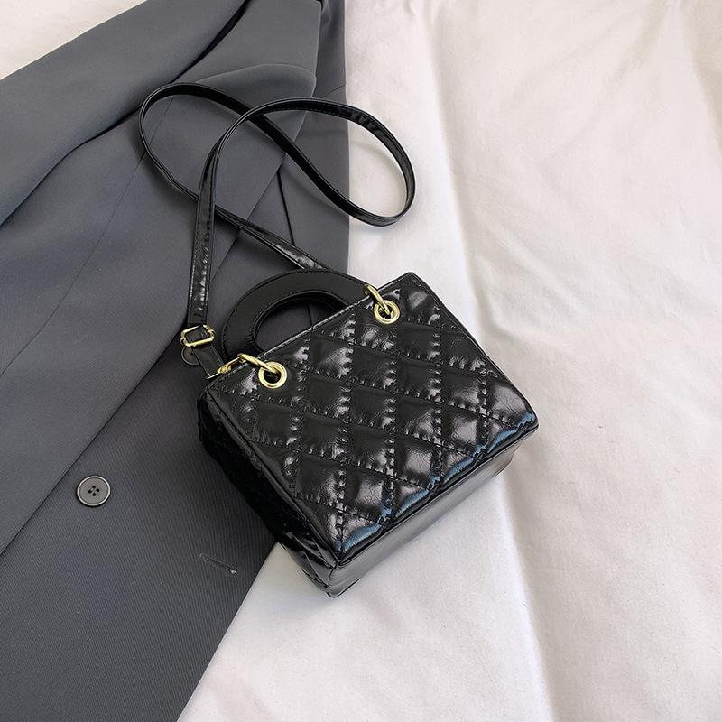 Bolsas, bolsa de mão feminina com textura de losango e linha bordada, versão coreana 2025 primavera e verão nicho ins de alto valor bolsa de ombro mensageiro