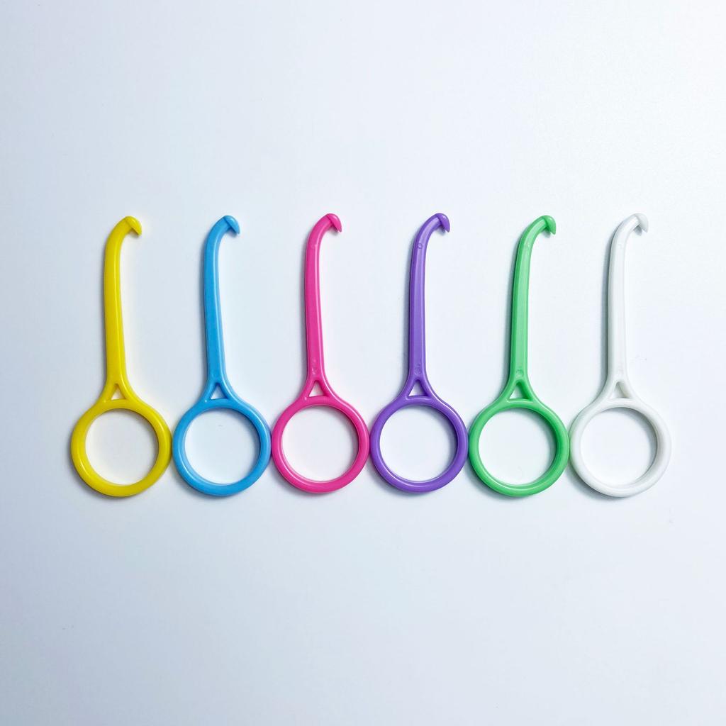 100 Pcs Dental Orthodontic Invisible Braces Remover Plastic Hook Disposable Orthodontic Aligner Remove Hook