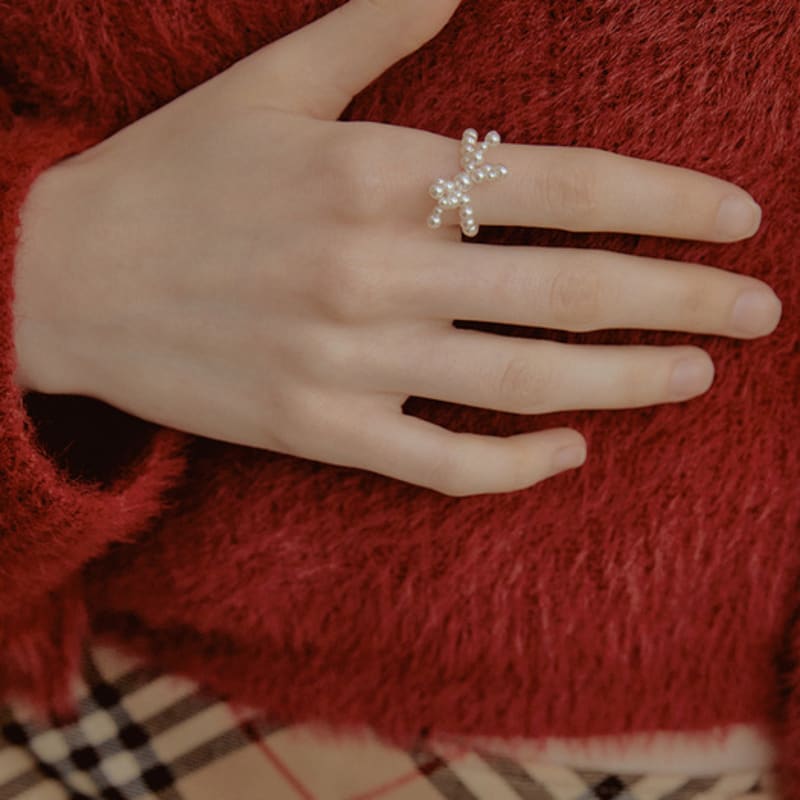 TATIANA Lovely Pearl Ribbon Ring CR1821